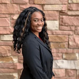 Schwab Product Manager Intern Dominique