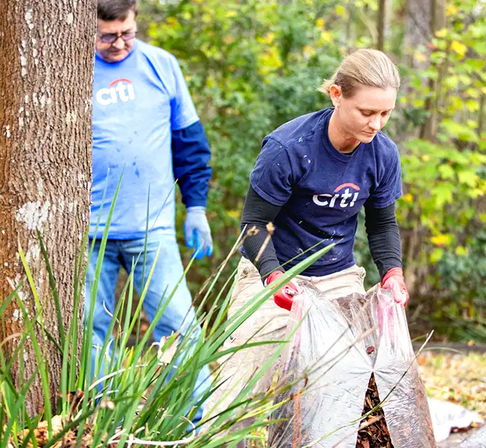 Citi employees volunteering in a local park