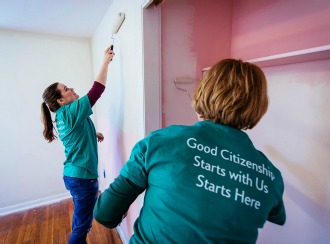 At Citizens Bank, we strive to assist wherever our community needs it. That’s why we invest time to ensure our communities are taken care of.