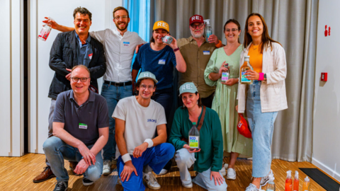 Group photo of LSB Malle leadership team posing with LSB product