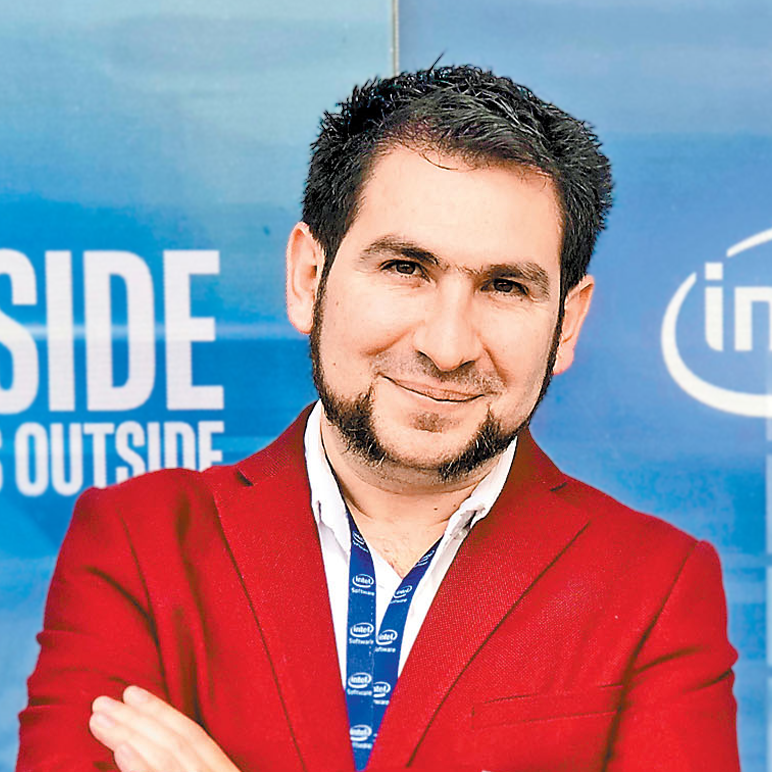 Julio Zamora, Principal engineer and scientific research director—Intel Labs