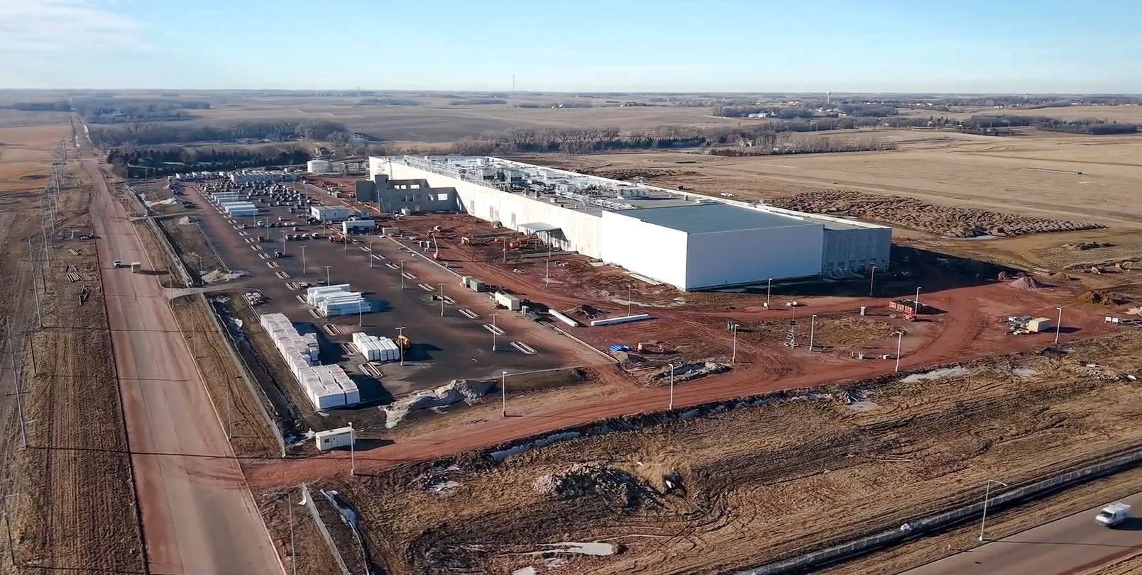 Thumbnail collage of employee pictures