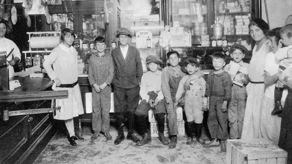 Historical photo of the Quadracci Family and their grocery store