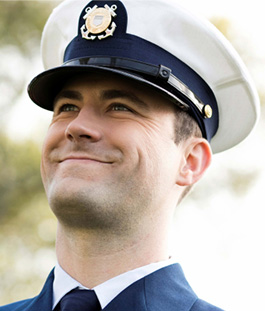 Leader Image