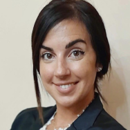 Headshot of Miriam de Riva