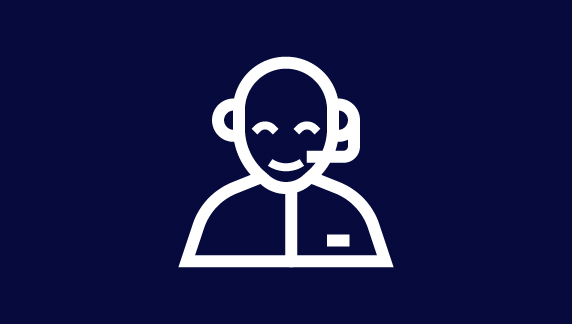 Icono lineal en blanco de un operador con auriculares de comunicaci&oacute;n, sobre un fondo azul oscuro, que representa el soporte t&eacute;cnico y de atenci&oacute;n al cliente.