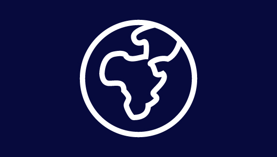 Icono de globo terr&aacute;queo que representa equipos globales o presencia mundial.