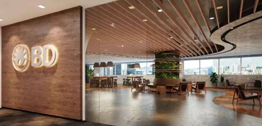  Interior do saguão com o logotipo da BD