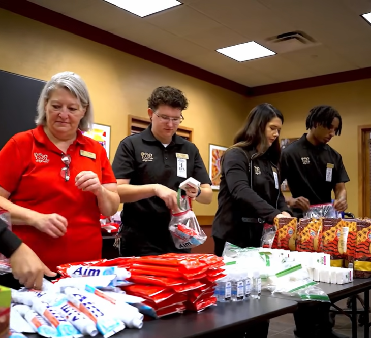 Wegmans Employees Volunteering