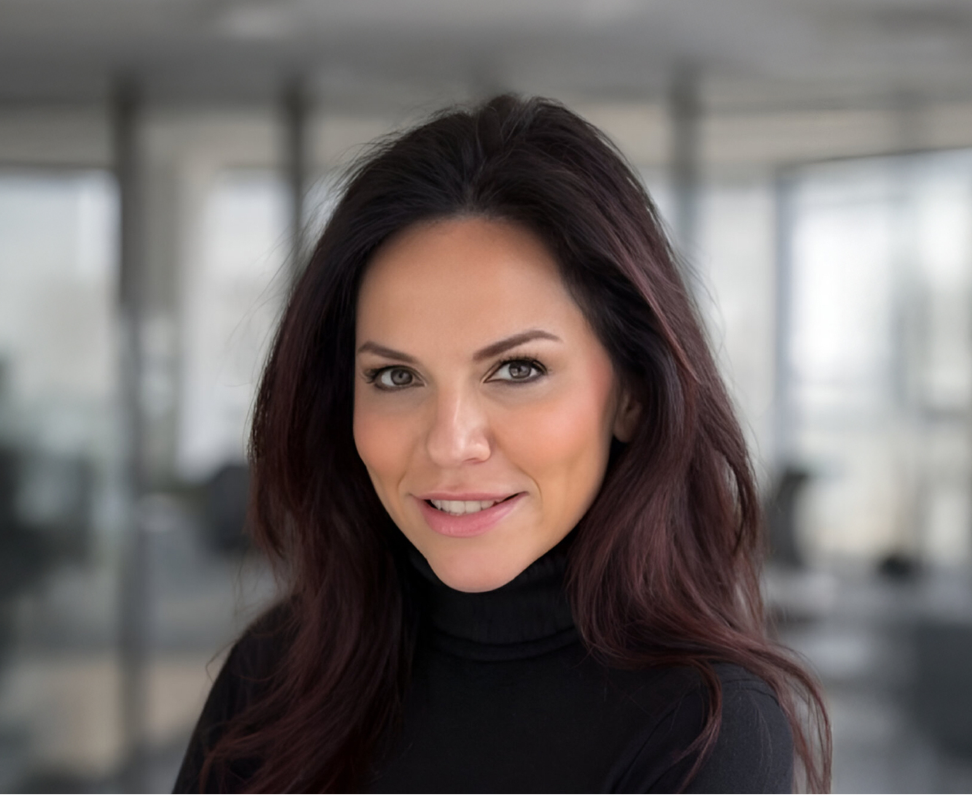 Elaine Riano