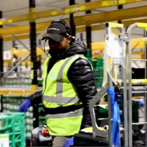 Video of Ahmed who works in Logistics at Co-op