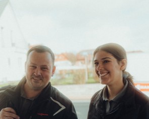 295x220 placeholder image