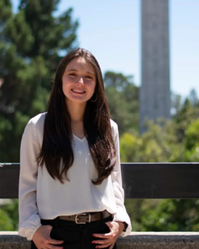 Headshot of Alejandra Z.