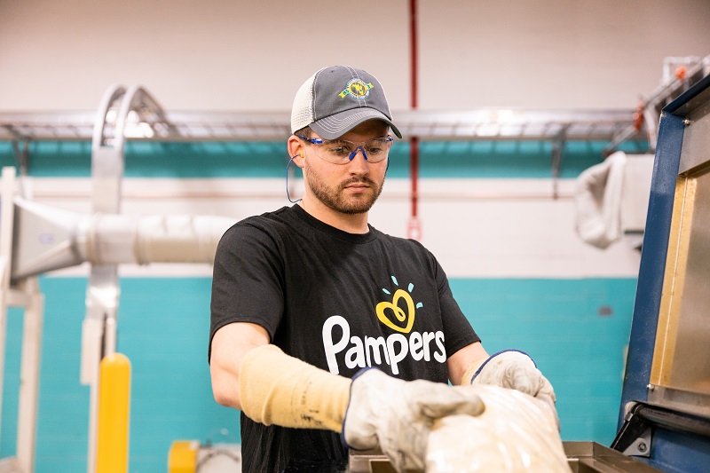 Mehoopany Tech Employee (male) (pampers)