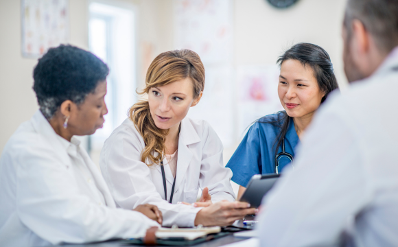 Doctors in conversation