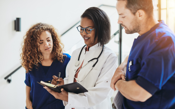 Doctors in conversation