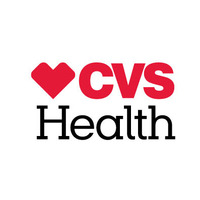 How do CVS employees log on to LearnNet?