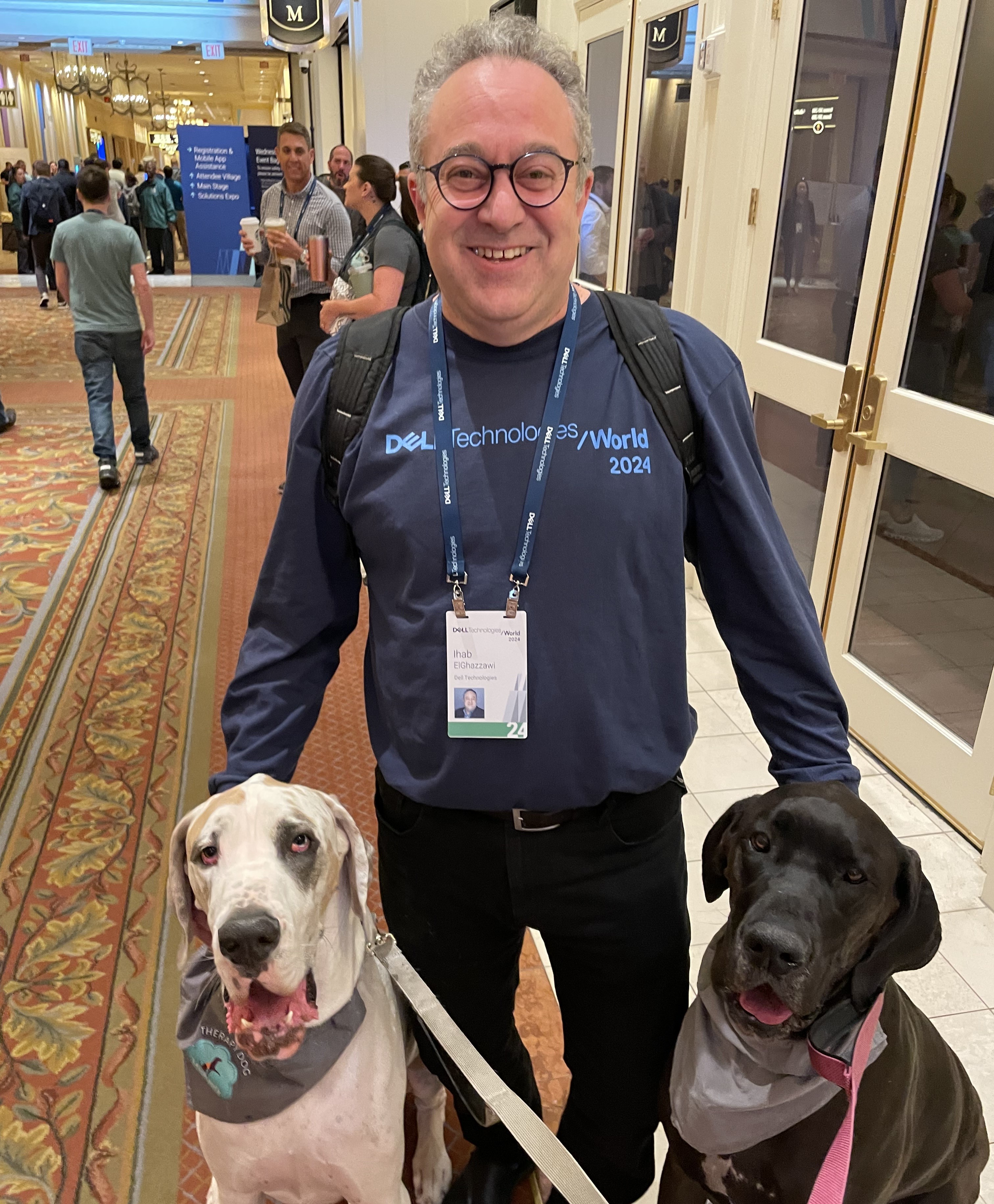 Ihab at Dell Technologies World (DTW) with 2 dogs