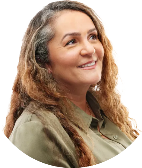 Headshot of Robyn Moye
