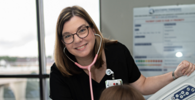 portrait of Diane Bolin caring for patient