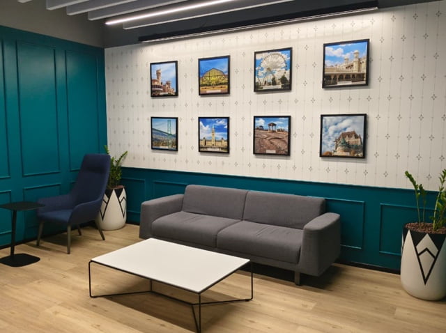 placeholder alt text