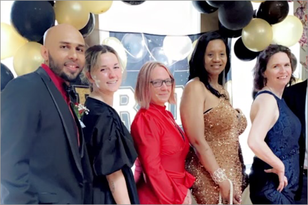 DESCRIPTION OF IMAGE / IMAGE TEXT or VIDEO TITLE