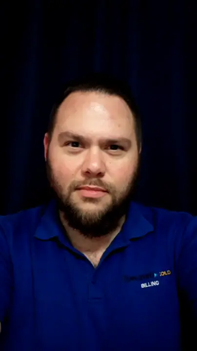 spectrum employee headshot testimonial