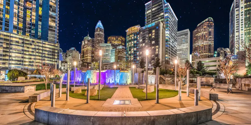uptown charlotte north carolina at night