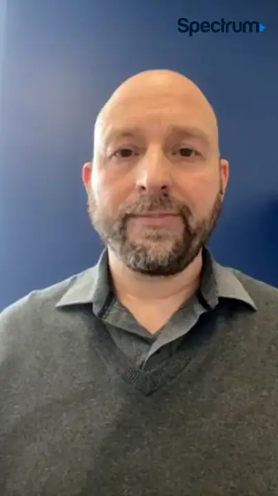 spectrum small business employee sharing his testimonial