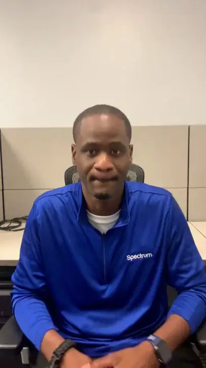 spectrum retail sales specialist sharing his testimonial