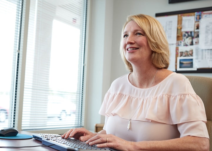 Woman working on the computer