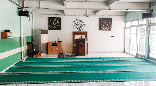 Faith room with area for prayer