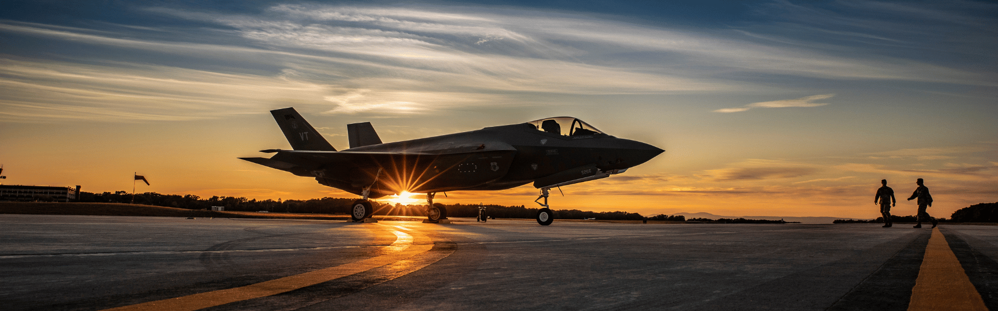 Flight Test Engineering Roles in Aeronautics