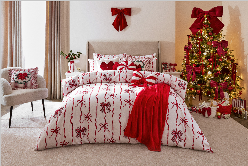 Christmas decorations in bedroom