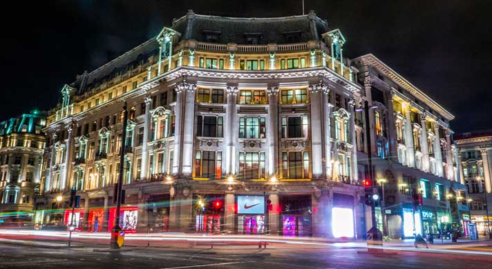 nike shop in oxford street