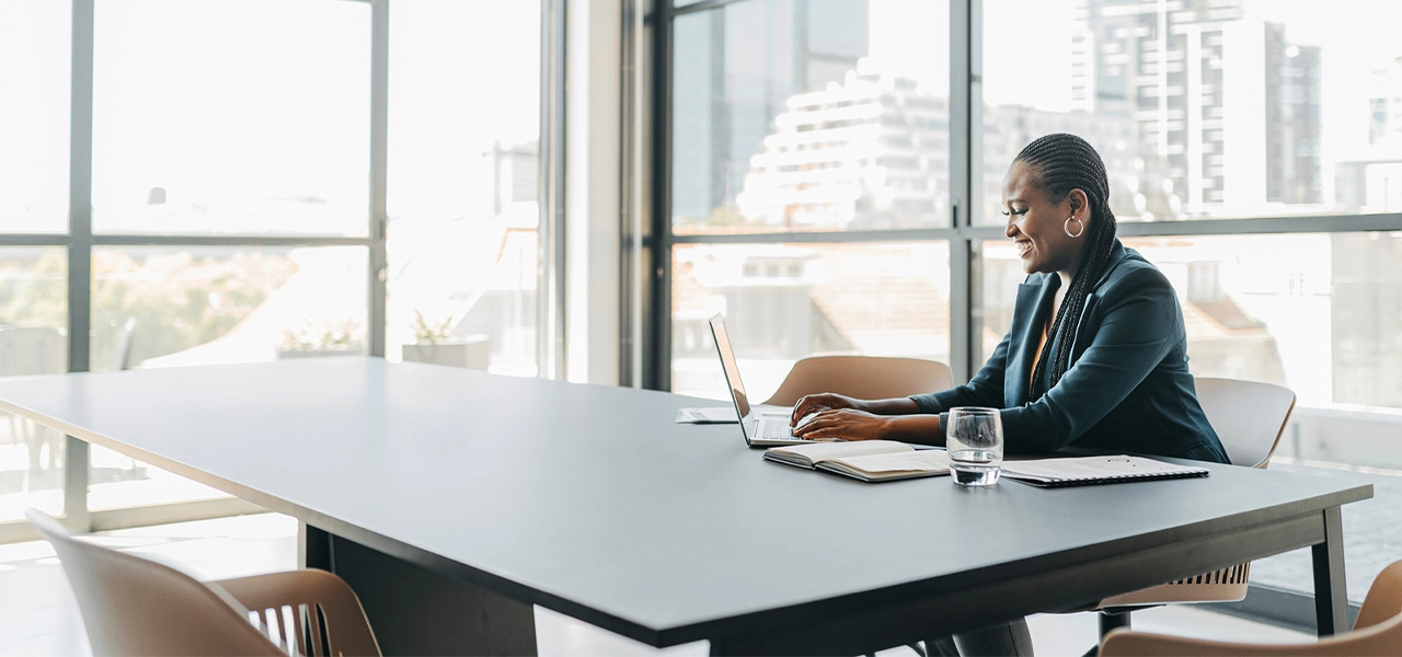 woman-working